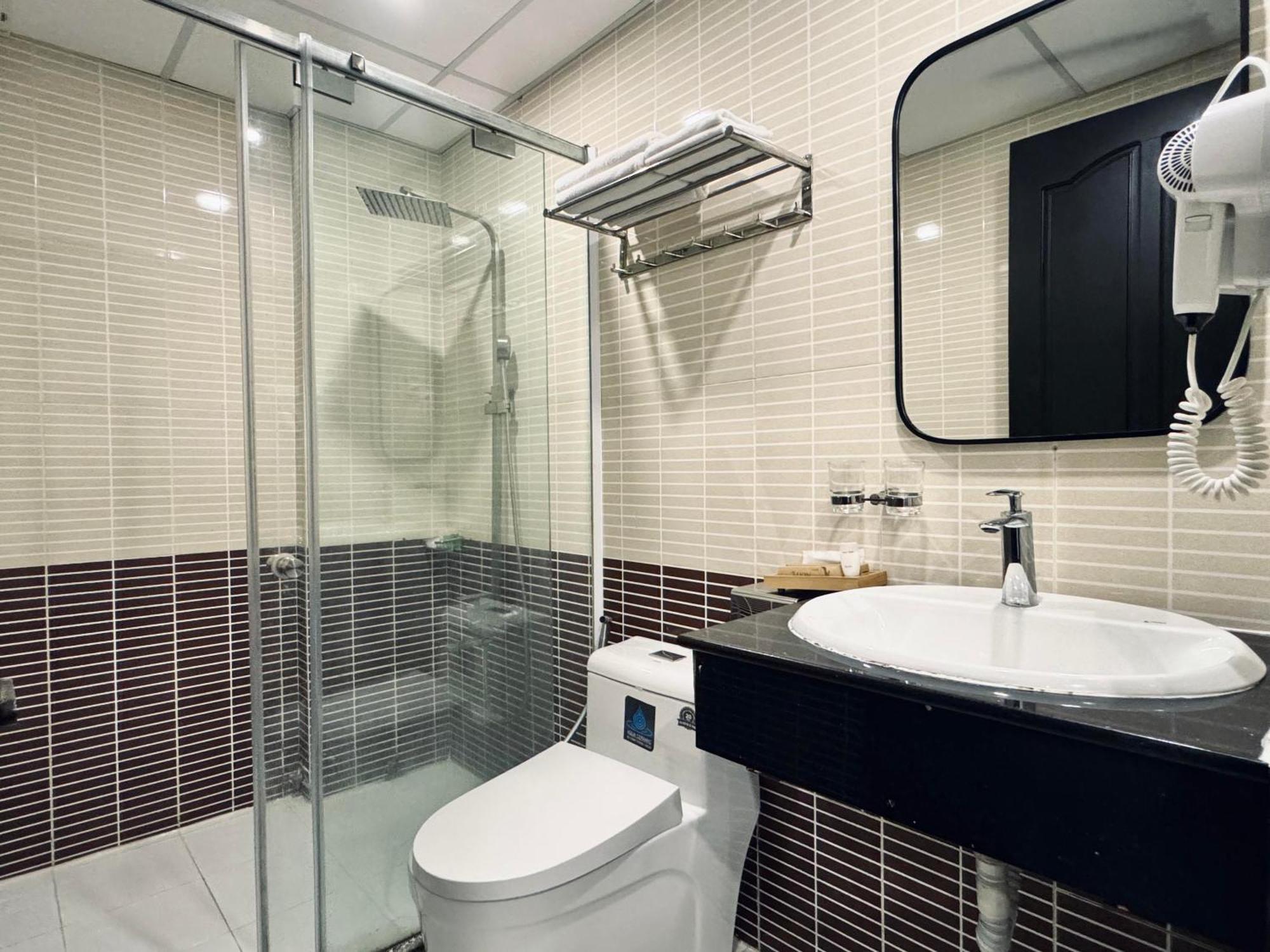 Lion 8 Hotel Кантхо Экстерьер фото