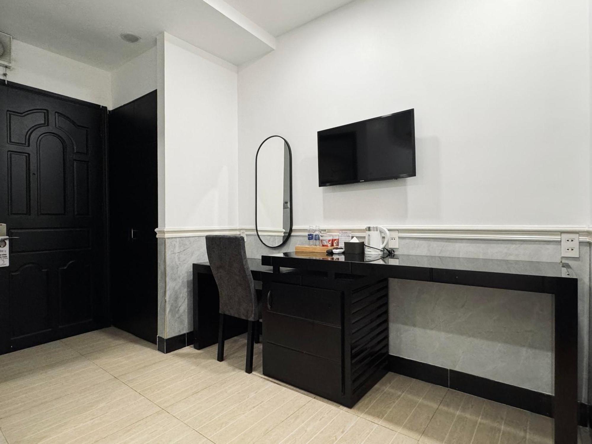 Lion 8 Hotel Кантхо Экстерьер фото